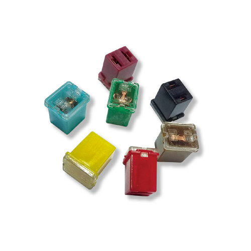 vehicle fuse damage detection